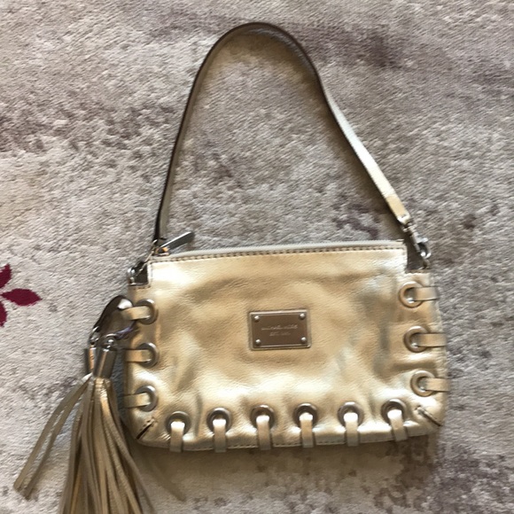 Michael Kors clutch bag. Very nice bag! Gold - Picture 3 of 16